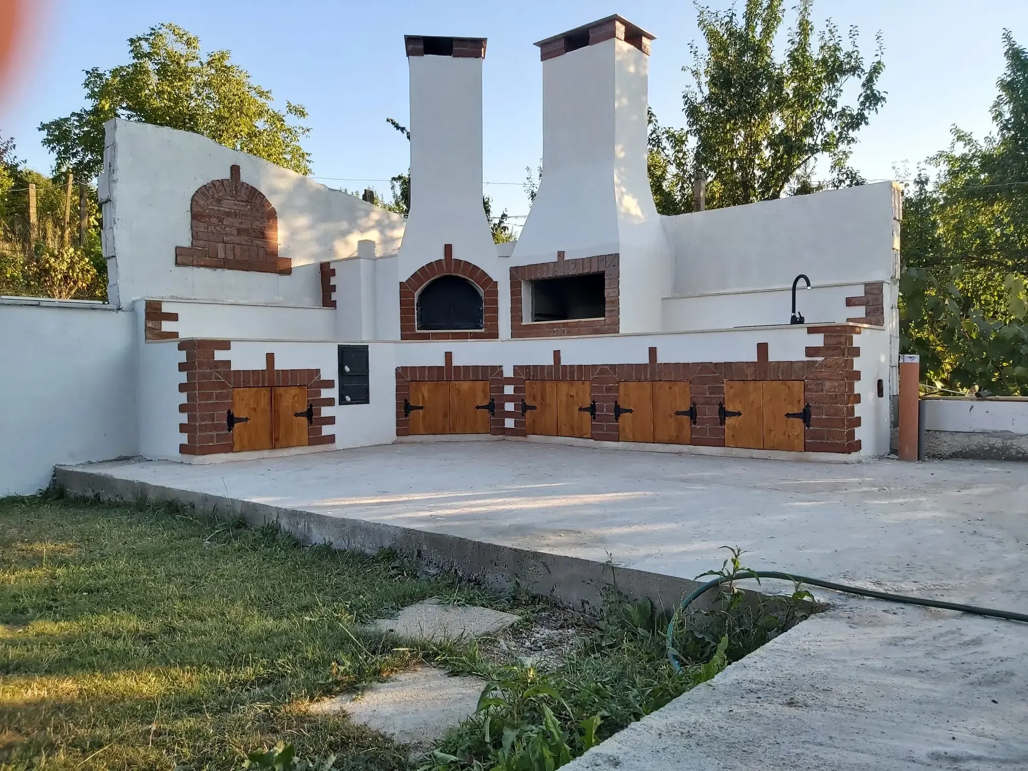 Gratar din caramida.